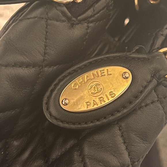 Authentic CHANEL LAMBSKIN shoulder/cross body bag & Certificate of authenticity - Picture 14 of 16